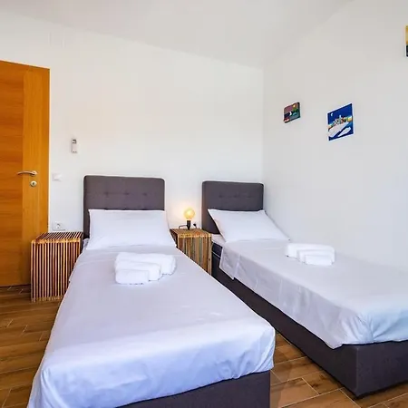 Apartmán Apartment Luci - 40 M From Sea *